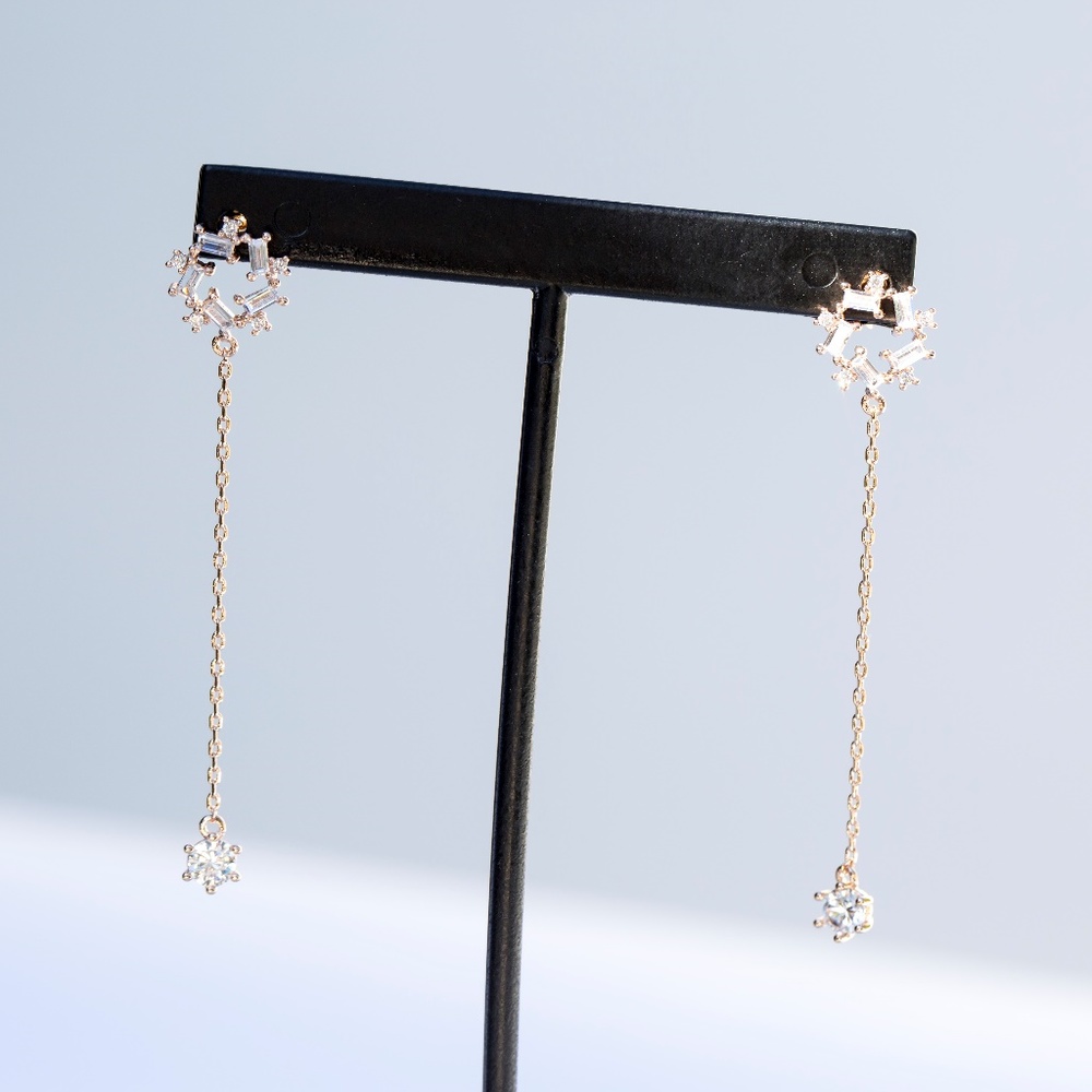 Rose gold crystal linear drop earrings - Picture 6 of 6